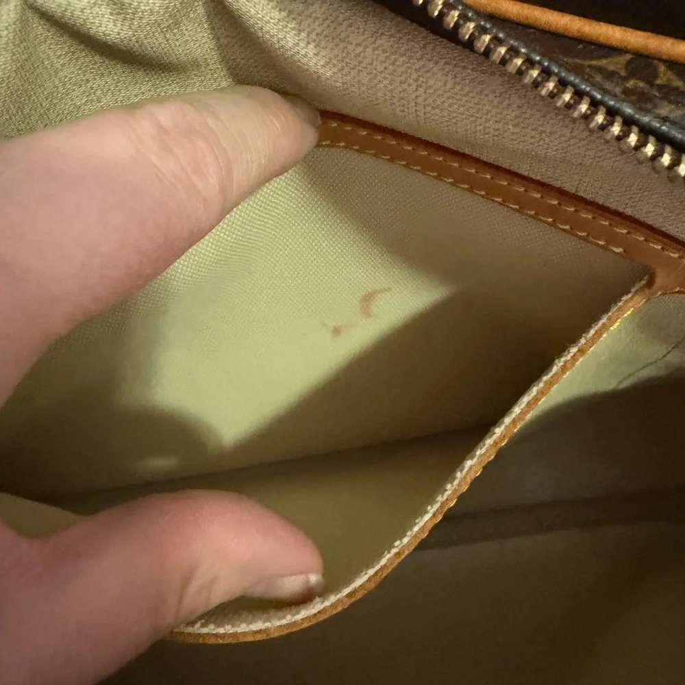 Louis Vuitton Brown Monogram reporter bag with COA - Picture 14 of 16